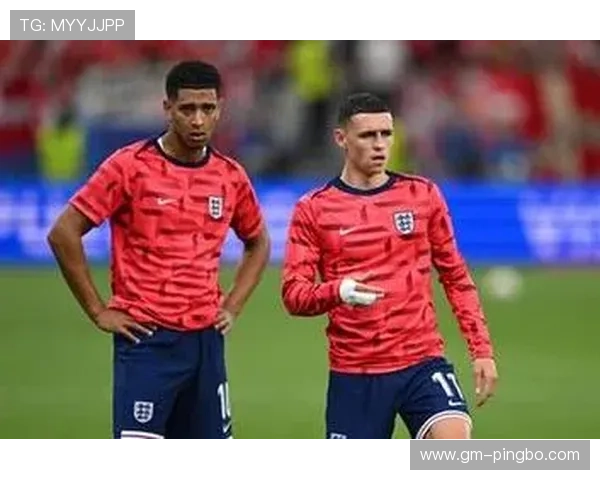 福登与贝林厄姆：技术型前腰与全能中场的角色分野解析